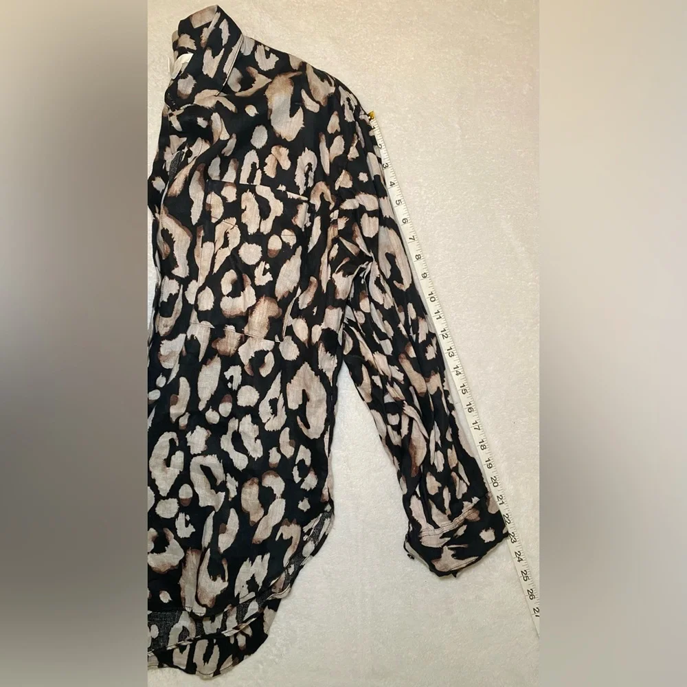 H&M 100% Linen Leopard Animal Print Button Up Shirt S - Picture 5 of 9